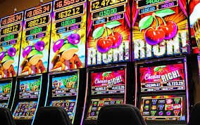 VP55 slot Sweet Bonanza dengan fitur tumble dan free spin bonus menggiurkan